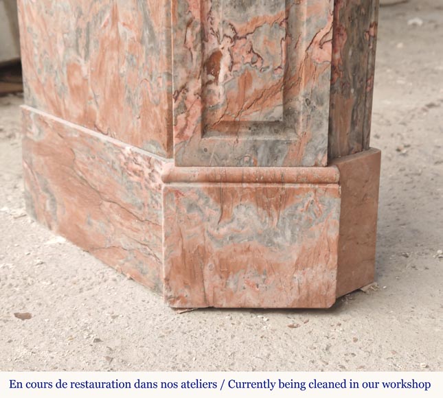 Cheminée de style Louis XV modèle Pompadour en marbre Enjugerais Cheminée de style Louis XV modèle Pompadour en marbre Enjugerais-4