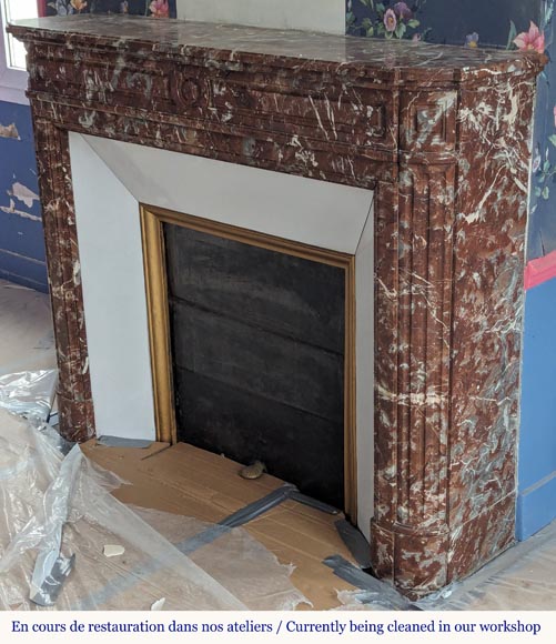 Cheminée de style Louis XVI en marbre Rouge du Nord Cheminée de style Louis XVI en marbre Rouge du Nord-5