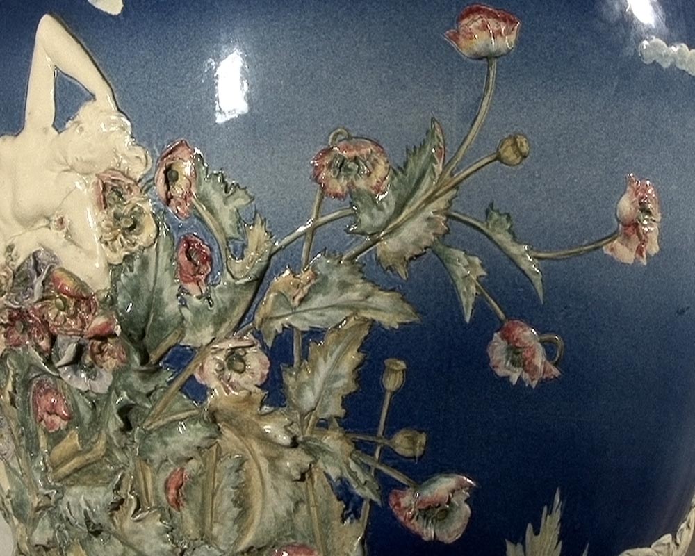 Louis-Robert CARRIER-BELLEUSE et FAÏENCERIE DE CHOISY LE ROI : "Uranie" exceptionnel vase en grès. Exposé en 1902.-5