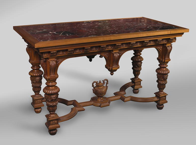 La table provenant d'un exceptionnel ensemble mobilier réalisé par Moïse Michelangelo Guggenheim pour le Palazzo Papadopoli de Venise,  Italie-1