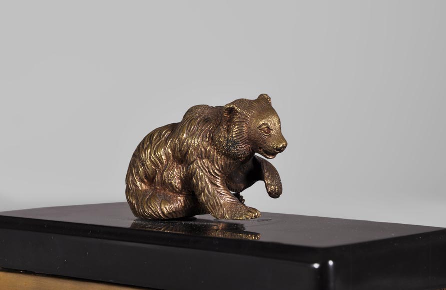 Nikolai Iwanowitsch Lieberich (modèle de) pour la Fonderie Woerffel à Saint-Pétersbourg - Nécessaire à écrire aux ours en bronze et marbre noir-13
