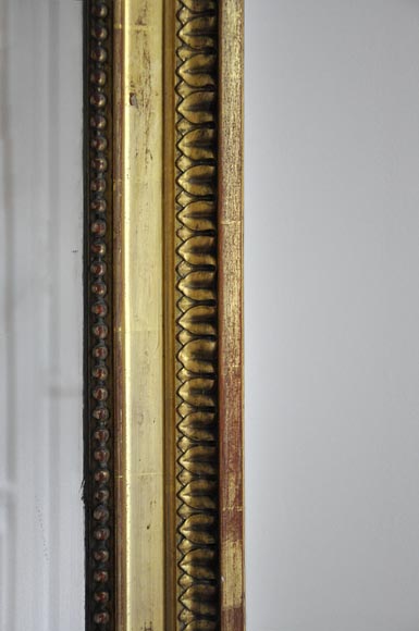 Grand trumeau ancien de style Louis XVI en bois et stuc doré à décor d'oiseaux-2