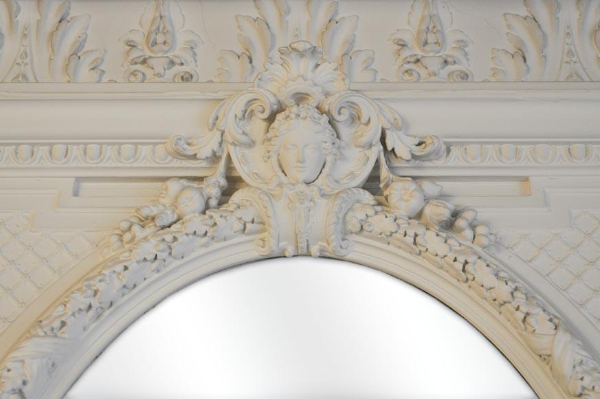 Trumeau Napoléon III à décor d'une tête de femme-1