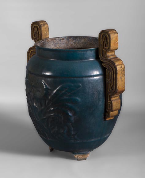 Beau vase de jardin ancien en fonte émaillée bleue, XIXè siècle-1