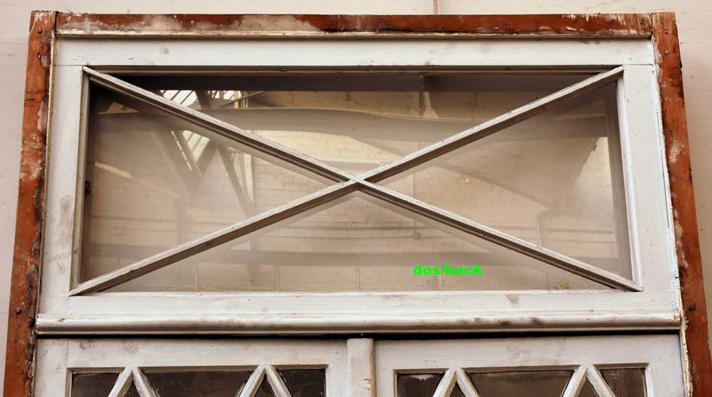 Fenêtre vitrée en bois d'époque Restauration -8