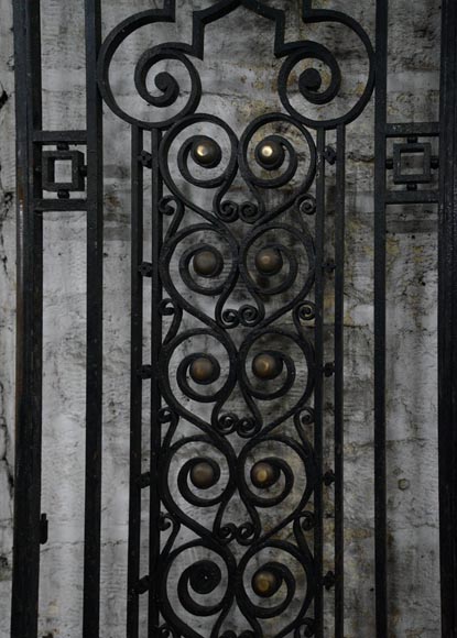 Ancienne porte Art Déco en fer forgé au panier de fruits, années 1930-2