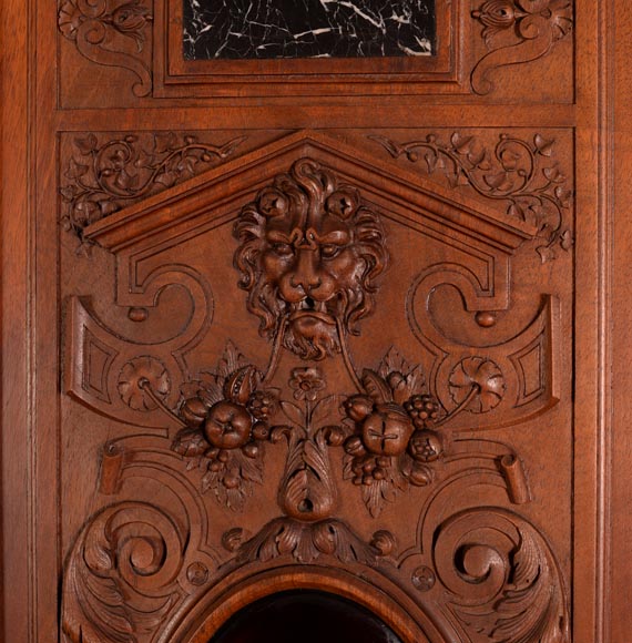  MAZAROZ-RIBAILLIER & SOYER Théophile — Important cabinet de présentation de style Néo-Renaissance en noyer sculpté, à émaux peints-13