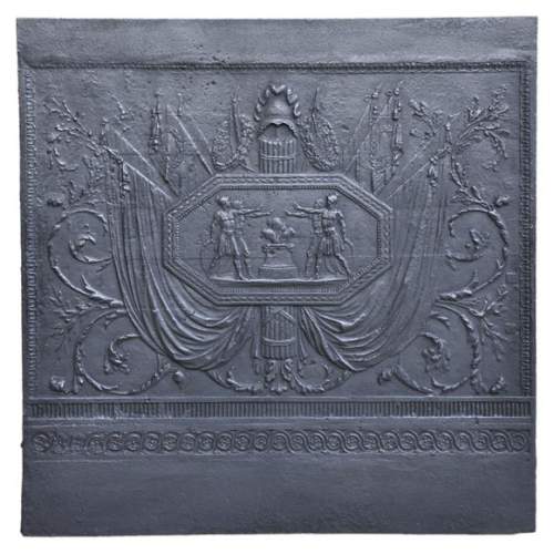 Grande plaque de cheminée ancienne en fonte inspirée du Serment des Horaces de David, première moitié du XIXème siècle
