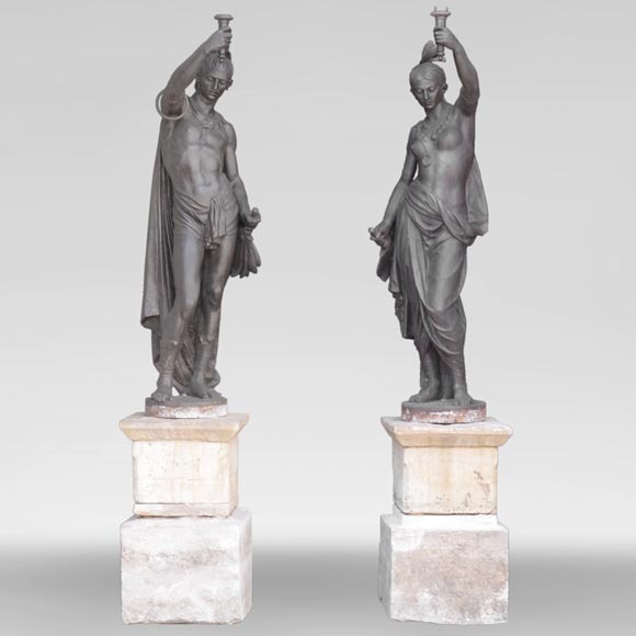 Fonderie du Val d'Osne - Belle paire de statues aux indiens en fonte -0