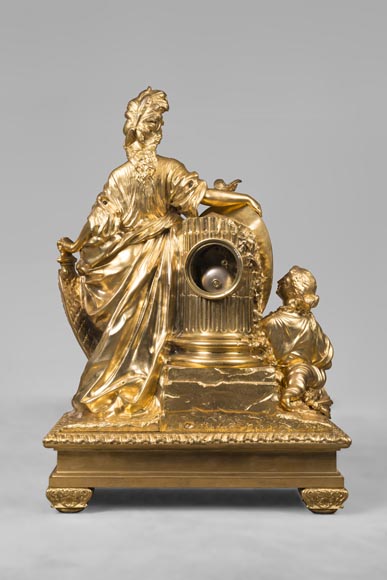 Importante pendule en bronze doré, signée LEROLLE Frères Paris, figurant Cérès aux pieds de Minerve présentant son bouclier-11