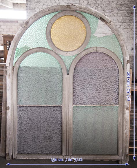 Ensemble de cadres de fenêtres en bois en forme d'arcade et verres de couleurs-11