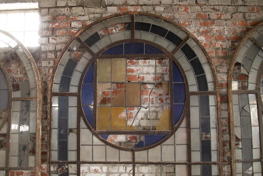 Important ensemble de vitraux de style Art déco du XXe siècle-4