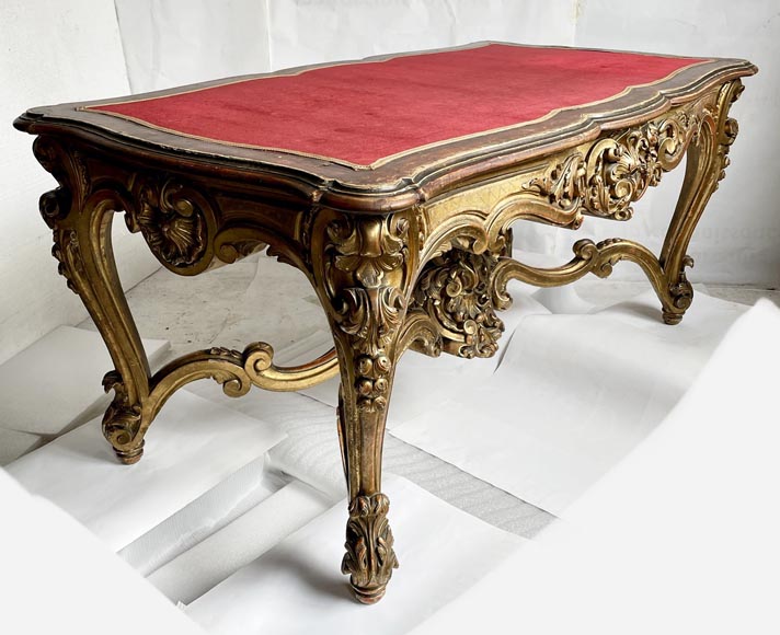 Table de milieu de style Louis XV en bois doré sculpté, XIXe siècle-5
