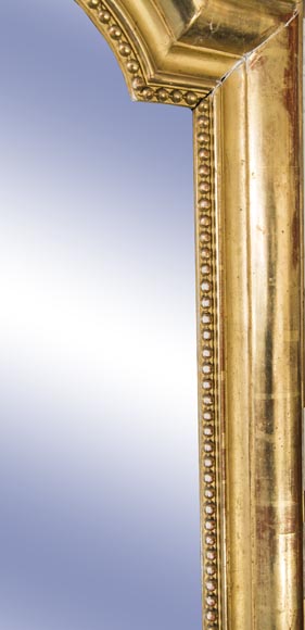Trumeau de style Louis-Philippe en bois et stuc doré et perlé-1