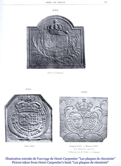 Plaque de cheminée du XVIIIe aux Armes de France et de Navarre-6