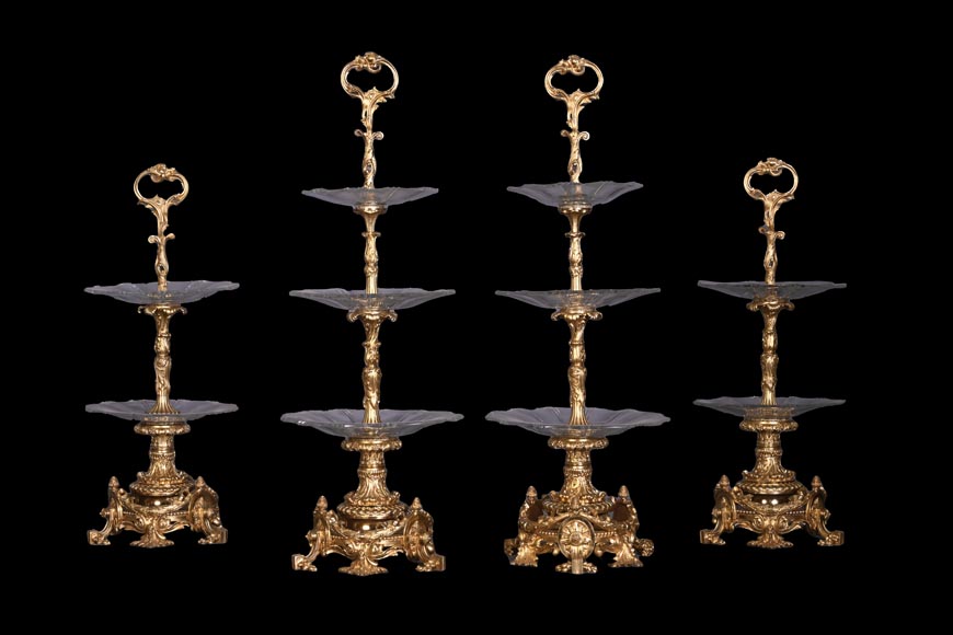 Centre de table de style Napoléon III en bronze doré et cristal taillé, vers 1850-1