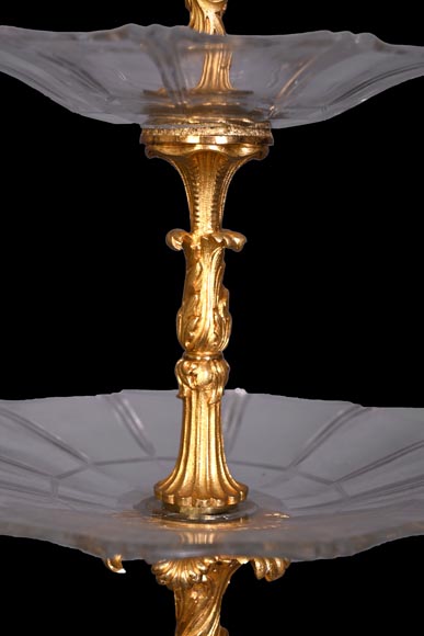 Centre de table de style Napoléon III en bronze doré et cristal taillé, vers 1850-4
