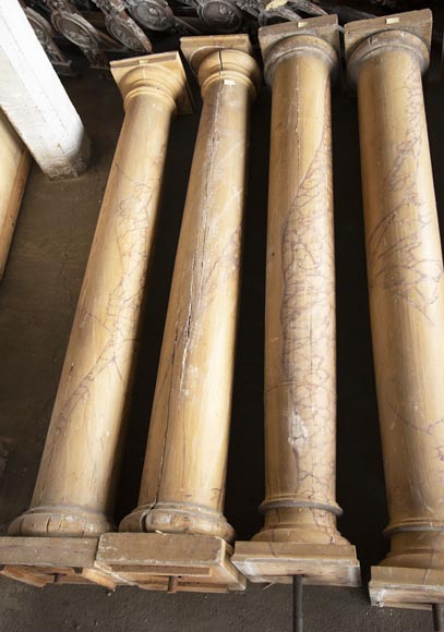 Ensemble de colonnes en bois peint imitation marbre-2