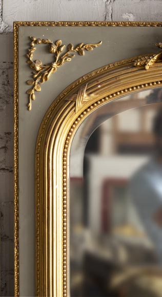 Trumeau ancien de style Louis XVI, à décor doré et miroir biseauté-3