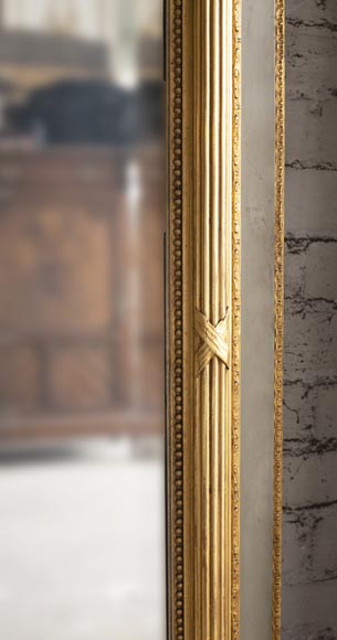 Trumeau ancien de style Louis XVI, à décor doré et miroir biseauté-4