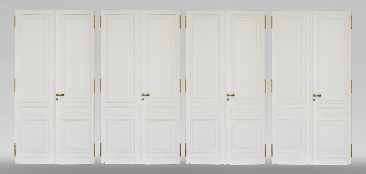 Suite de quatre double-portes de style Louis XVI-0