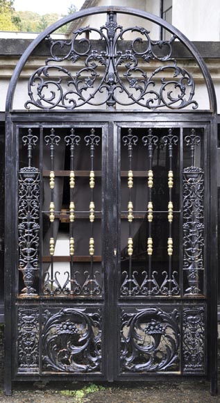 Ensemble de six portes modernes en fonte dans le style des portails XVIIIe-0