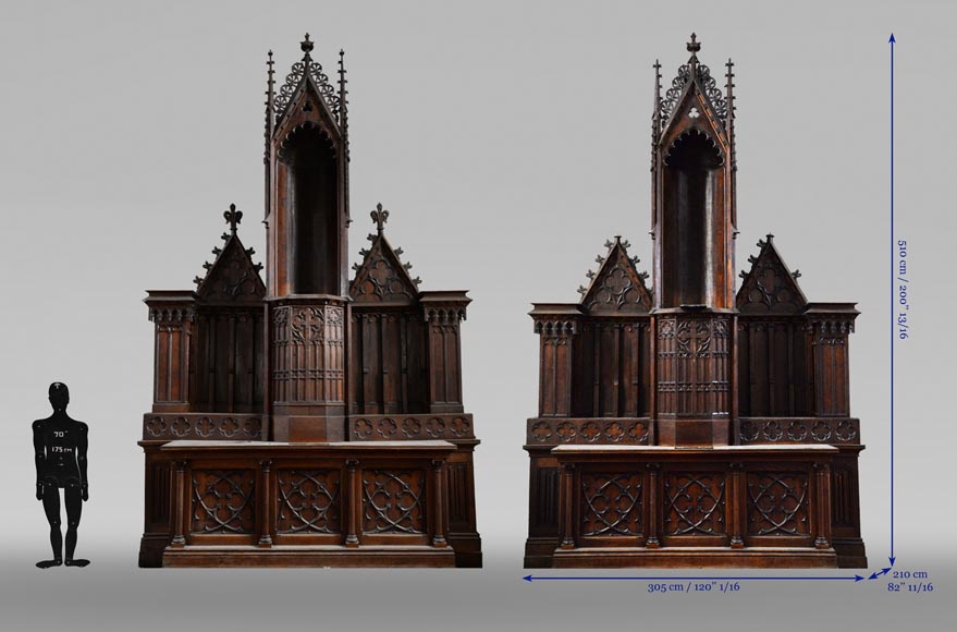 Paire d'autels d'église anciens en chêne de style Néo-Gothique-7
