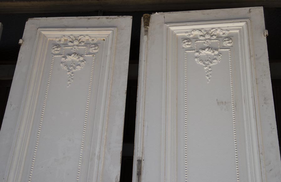 Ensemble de huit double-portes de style Napoléon III en chêne peint-13