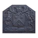Plaque de cheminée hexagonale en fonte de fer aux armoiries 