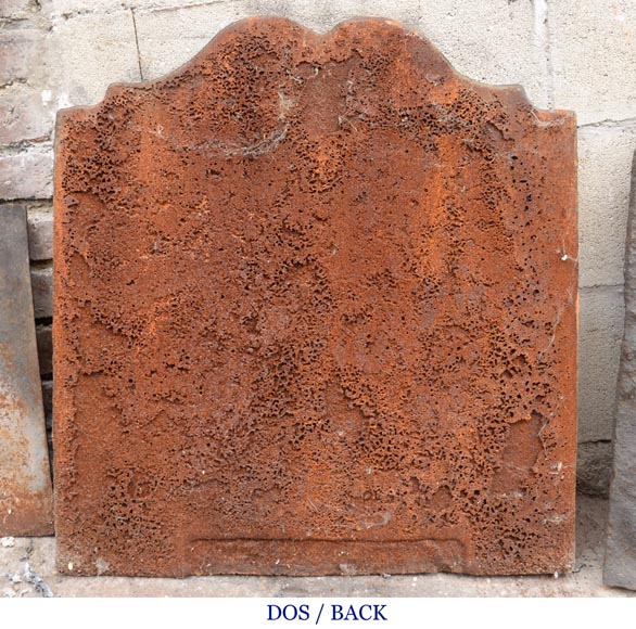 Plaque de cheminée en fonte au couple de nobles, XXe siècle-5