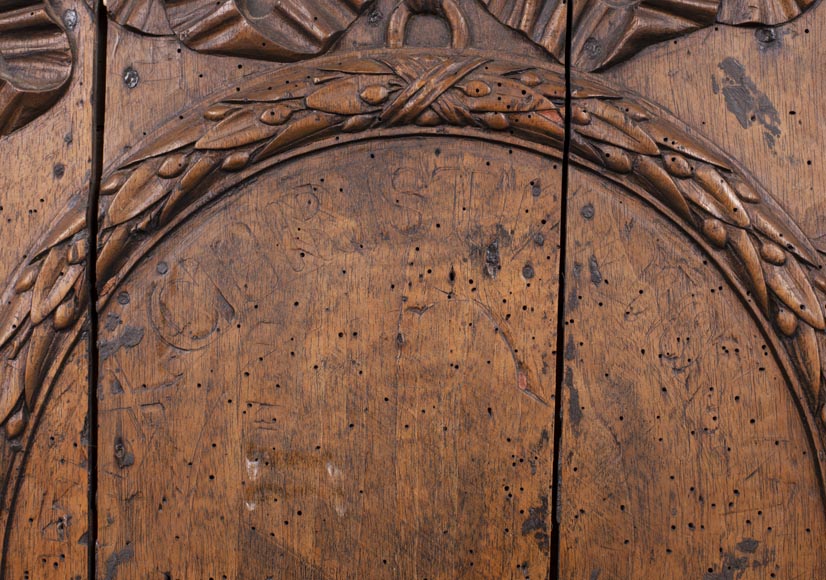 Matrice de plaque de cheminée en noyer d'époque Louis XVI-4