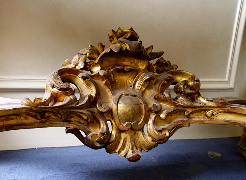 Console en bois doré de style Louis XVI plateau en marbre de Carrare-6