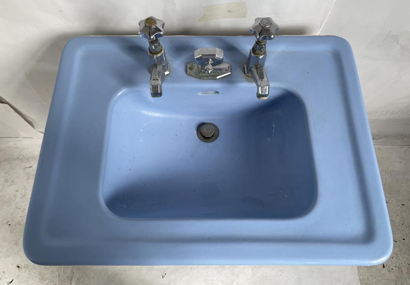 Lavabo bleu en faïence sur pied, années 50-3
