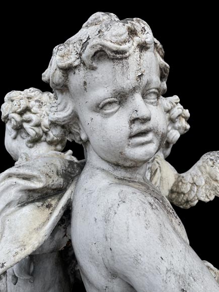 Groupe de trois putti ailés en fonte peinte, d'après les parterres d'eau de Versailles Groupe de trois putti ailés en fonte peinte, d'après les parterres d'eau de Versailles-6