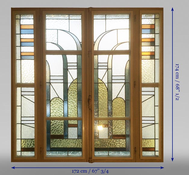 Petite fenêtre en vitrail motif Art Déco, vers 1940-6