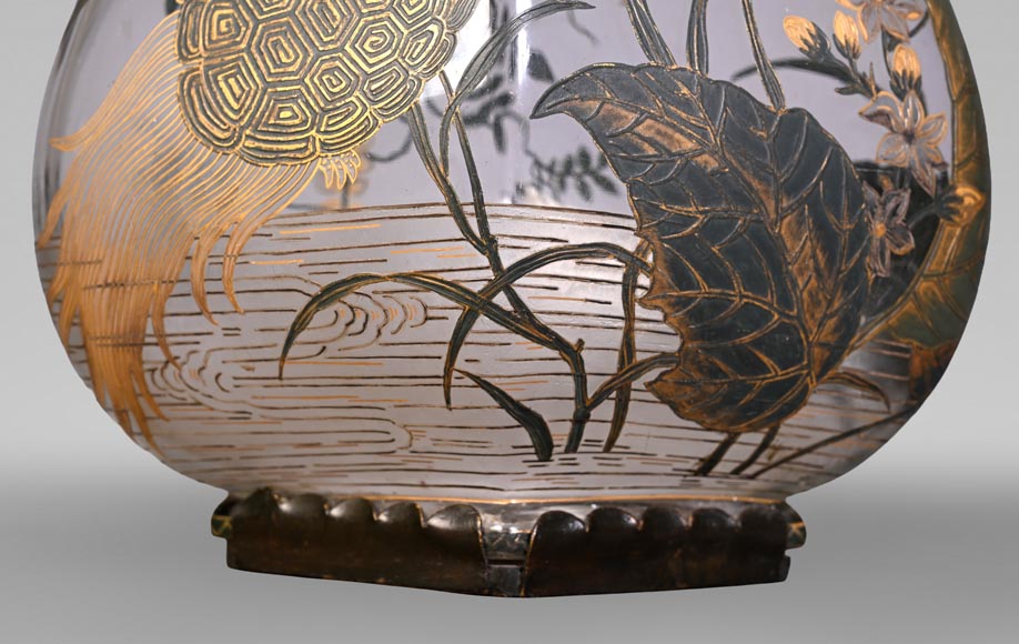 Escalier de CRISTAL, vase balustre sur socle en bronze et paire de vases bambou en cristal-8