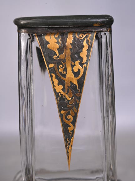 Escalier de CRISTAL, vase balustre sur socle en bronze et paire de vases bambou en cristal-14