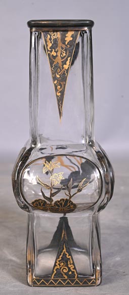 Escalier de CRISTAL, vase balustre sur socle en bronze et paire de vases bambou en cristal-21