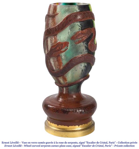 Ernest LEVEILLE - Exceptionnel vase en verre craquelé à décor intercalaire polychrome et doré sur monture en bronze doré, vers 1890-1