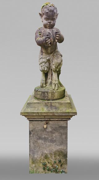 Statue d'un jeune faune musicien en pierre composite, début du XXe siècle-1