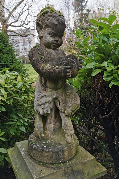 Statue d'un jeune faune musicien en pierre composite, début du XXe siècle-3