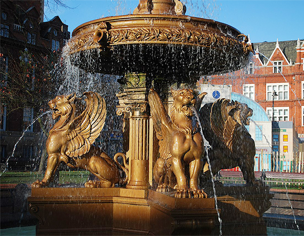 Town Square Fountain, Leicester, Royaume-Uni.