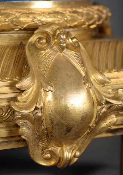 Pot couvert en porcelaine d'Imari sur monture Napoléon III bronze doré, XIXe siècle-10