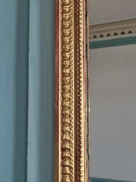 Trumeau de style Louis XVI à la couronne de roses et aux guirlandes de fleurs-4