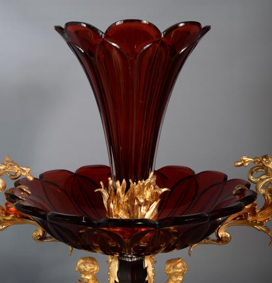 CRISTALLERIE DE CLICHY (attribuée à), Grande coupe en cristal rubis montée en bronze doré, vers 1878-6
