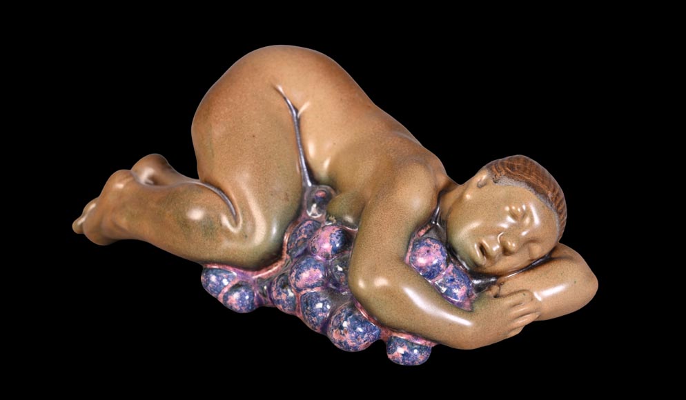 KAI NIELSEN (1882-1924) pour Bing & Grøndahl, garniture de table « Bacchanale » en grès émaillé-4