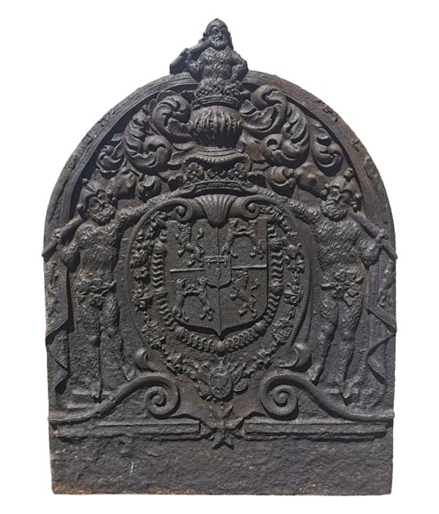 Belle plaque de cheminée ancienne aux armes d'Albert de Luynes, XVIIe siècle-0