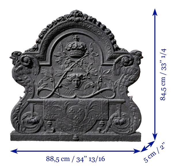 Rare plaque de cheminée au monogramme de Louis XIV et aux armes de France, vers 1700-10
