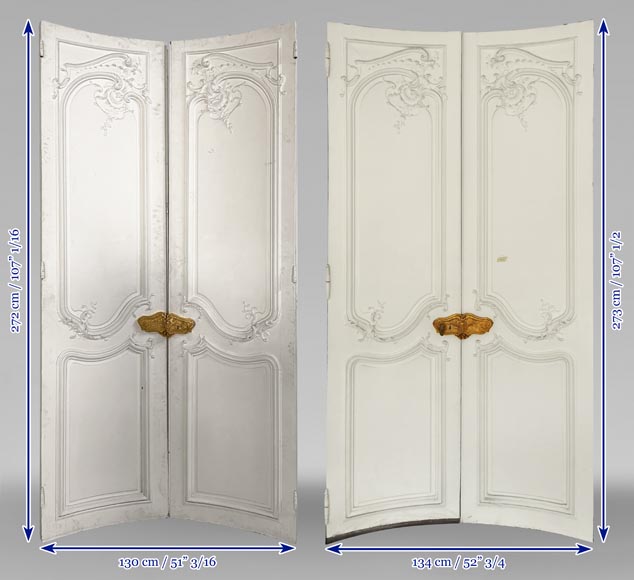 Deux double portes palières de style Louis XV -15