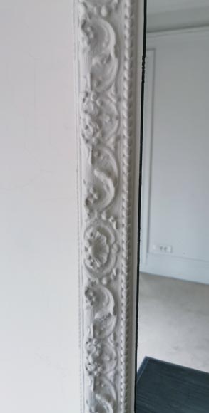 Grand trumeau Régence en bois peint en blanc-3